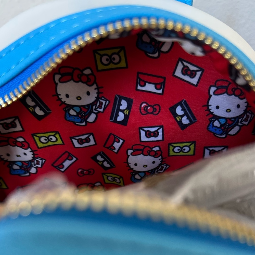 NWT Hello Kitty Loungefly Mailbox Mini Backpack (Universal Studios Exclusive) - Picture 8 of 9